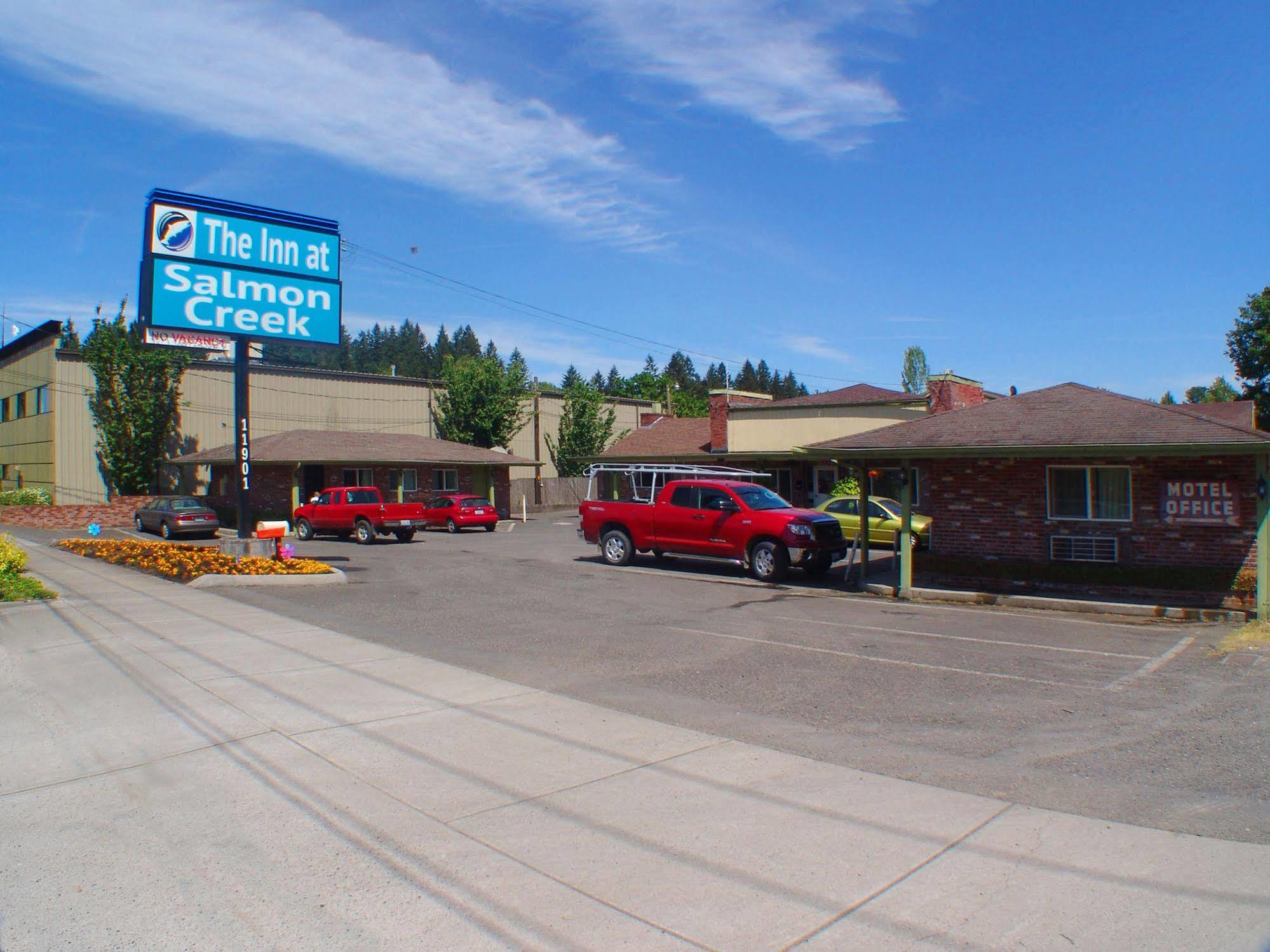 Inn At Salmon Creek Vancouver Exteriör bild